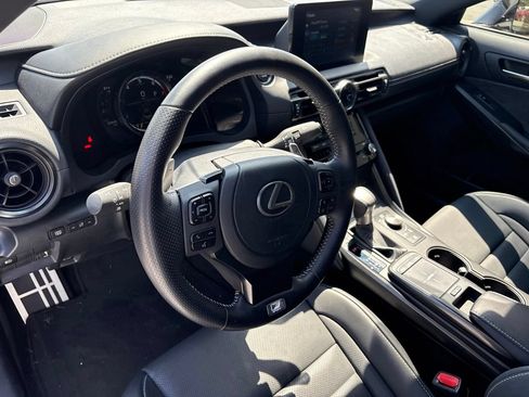 Used 2023 Lexus IS 350 F Sport w/ Memory Package RWD image 4