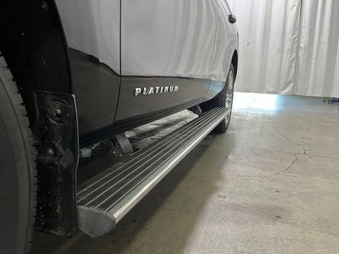 Used 2022 Ford Expedition Platinum AWD/4WD image 26