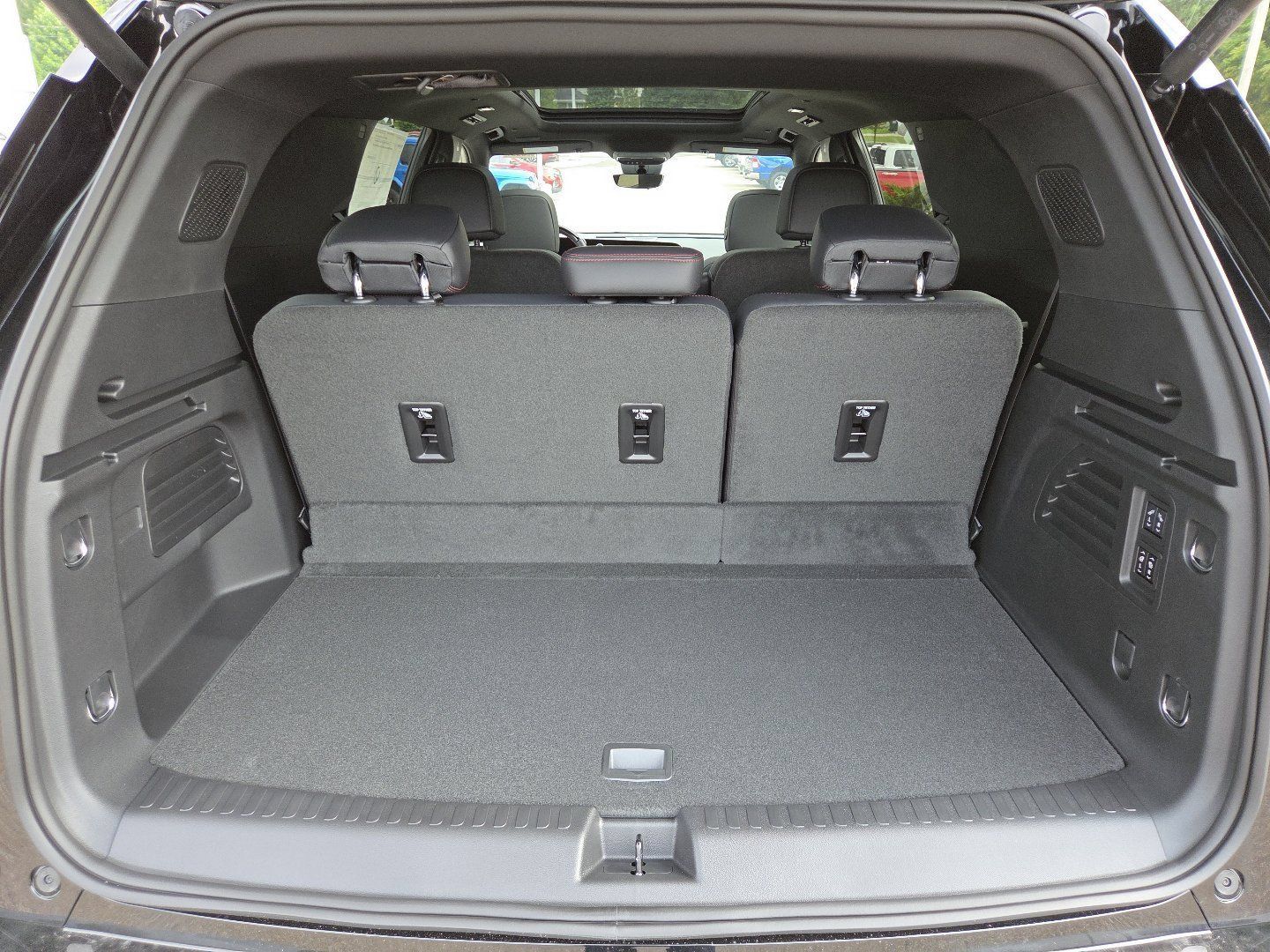 New 2026 Chevrolet Traverse RS AWD/4WD image 25
