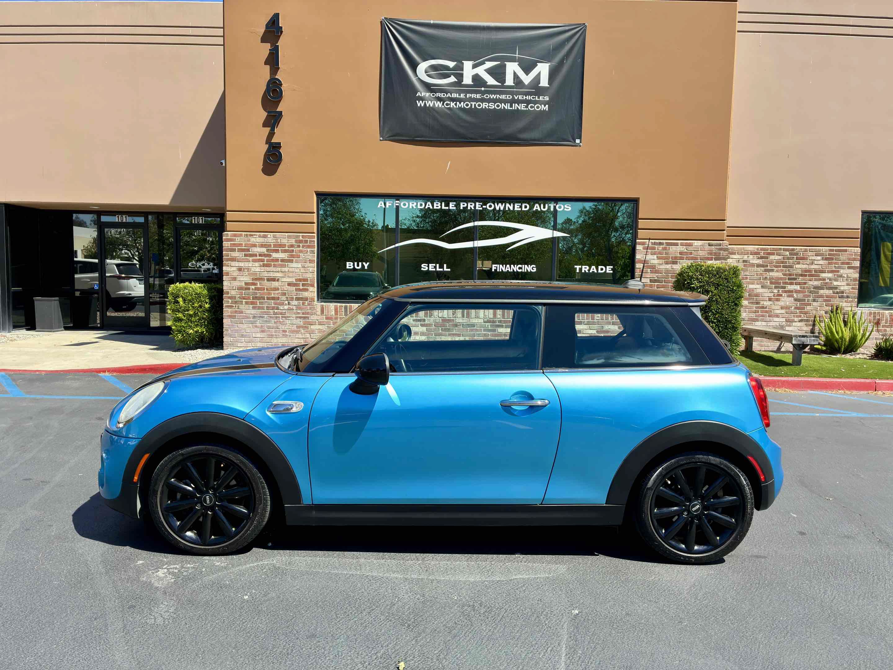 Used 2015 MINI Cooper S FWD image 3