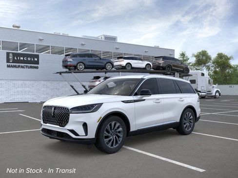 New 2026 Lincoln Aviator AWD image 1