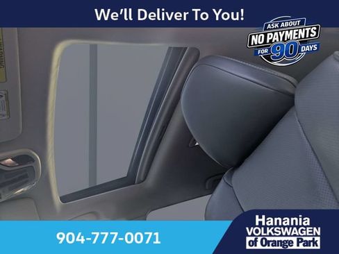 Used 2023 Subaru Outback Touring XT AWD/4WD image 23