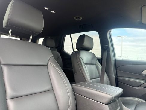 Used 2023 Chevrolet Traverse LT w/ LPO, Floor Liner Package AWD/4WD image 25
