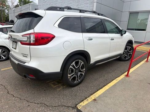 Used 2024 Subaru Ascent Touring AWD/4WD image 6