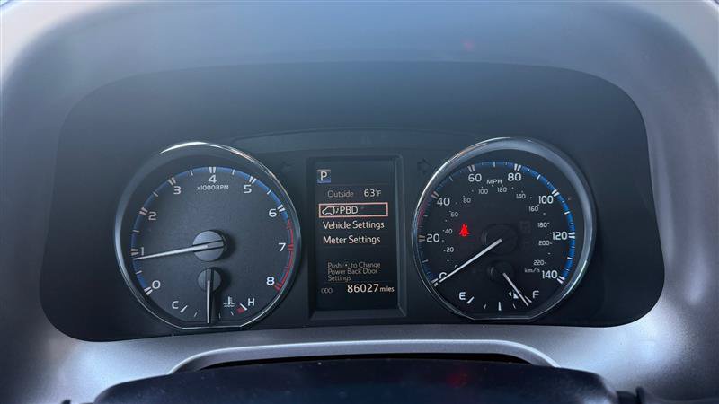 Used 2016 Toyota RAV4 XLE FWD image 33