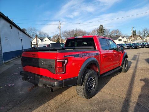 Used 2019 Ford F150 Raptor w/ Equipment Group 802A Luxury image 4