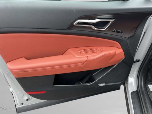 New 2026 Kia Sportage SX FWD image 22