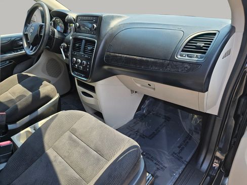 Used 2014 Dodge Grand Caravan SE w/ Quick Order Package 29E SE FWD image 28