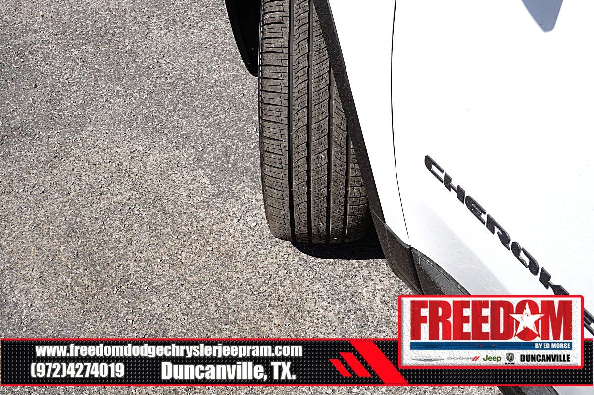 New 2026 Jeep Cherokee Overland AWD/4WD image 42
