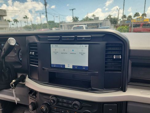 New 2024 Ford F450 XL w/ XL Chrome Package image 28