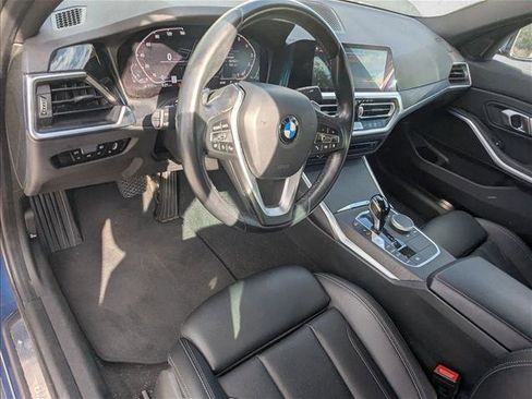 Used 2022 BMW 330i Sedan w/ Driving Assistance Package image 3