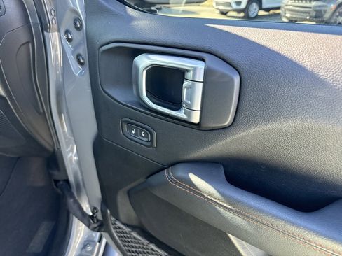 Used 2023 Jeep Gladiator Mojave w/ LED Lighting Group image 29