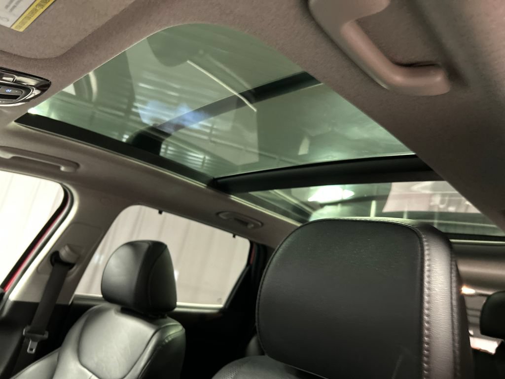 Used 2023 Hyundai Santa Fe Limited FWD image 21