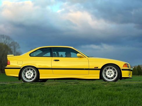 Used 1995 BMW M3 Coupe RWD image 20