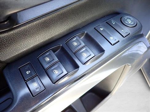 Used 2018 Chevrolet Silverado 1500 LT w/ Trailering Package image 11