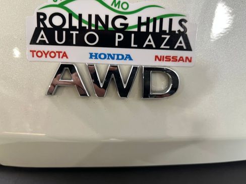 Used 2022 INFINITI QX60 Sensory image 45