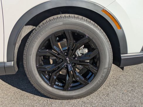 Used 2026 Honda CR-V EX-L image 11