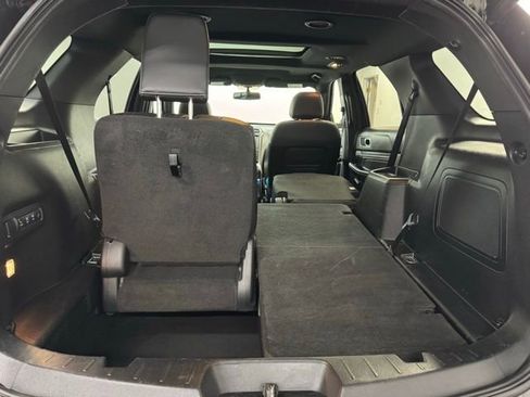 Used 2017 Ford Explorer Sport w/ Equipment Group 401A image 37
