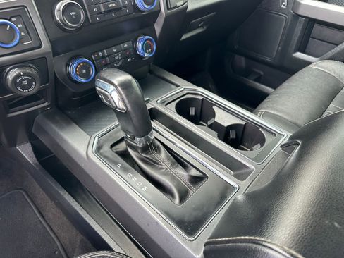 Used 2020 Ford F150 XLT w/ Equipment Group 302A Luxury AWD/4WD image 15