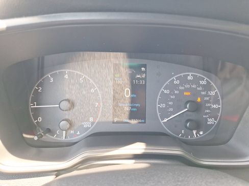 Used 2025 Toyota Corolla SE FWD image 19
