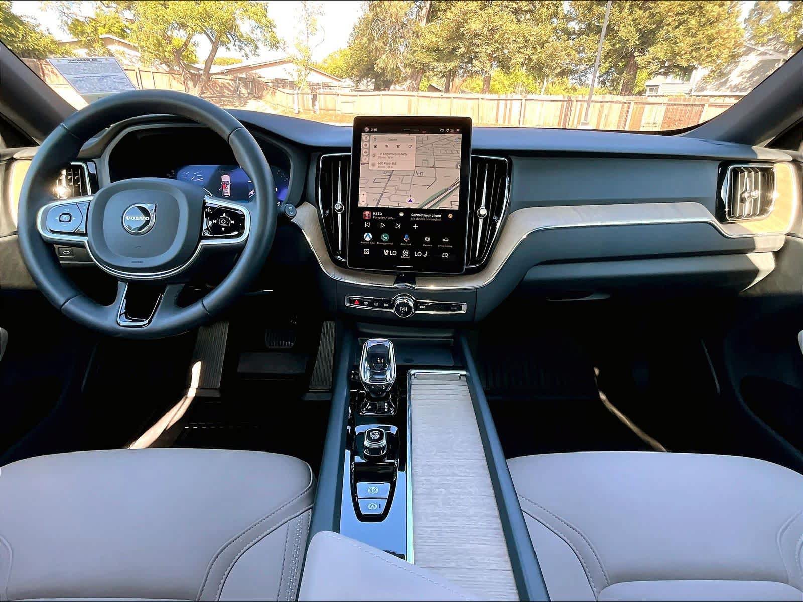 Used 2026 Volvo XC60 B5 Plus w/ Protection Package Premier AWD/4WD image 20