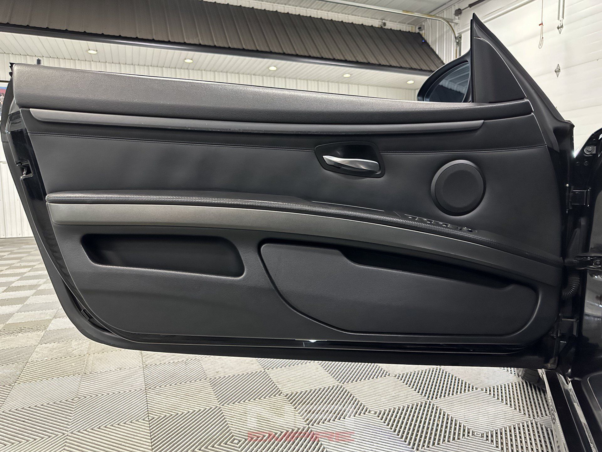 Used 2010 BMW M3 Convertible RWD image 41