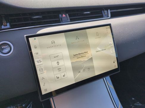 Used 2024 Land Rover Range Rover Evoque S image 18