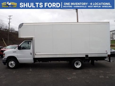 New 2026 Ford E-450 and Econoline 450 Super Duty w/ Power Equipment Group RWD image 2