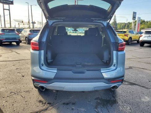 Used 2025 Chevrolet Blazer LT image 27