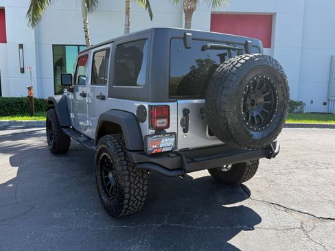 Used 2016 Jeep Wrangler Unlimited Sport w/ Quick Order Package 24S image 18