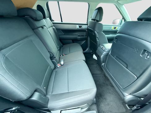 New 2026 Hyundai Santa Fe SE FWD image 19