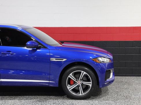 Used 2019 Jaguar F-PACE S image 6