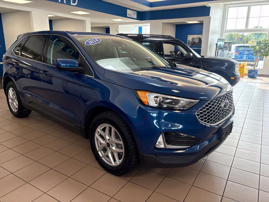 Used 2024 Ford Edge SEL w/ Convenience Package AWD/4WD image 7