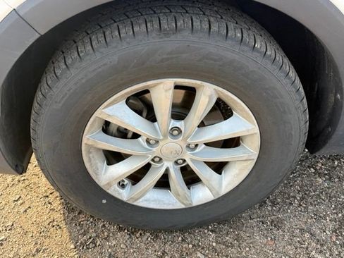 Used 2018 Kia Sorento FWD image 11