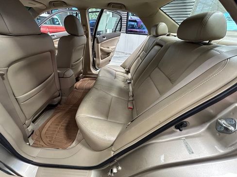 Used 2004 Honda Accord EX image 48