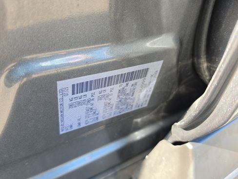 Used 2023 Nissan Rogue S FWD image 31