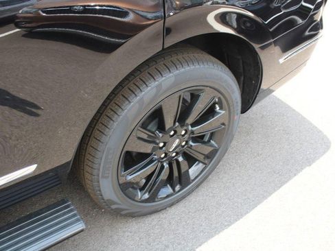 Used 2023 Lincoln Navigator Reserve RWD image 27