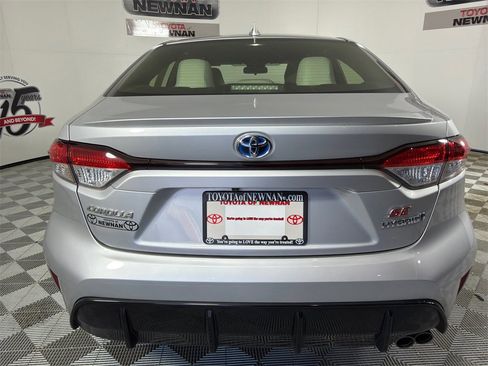 Used 2023 Toyota Corolla SE image 4