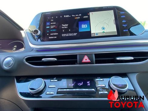Used 2023 Hyundai Sonata Limited FWD image 43