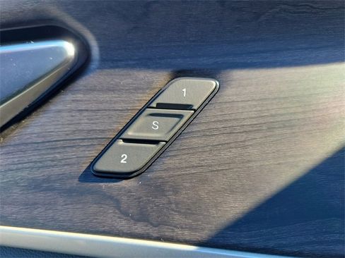 New 2025 Jeep Grand Cherokee L Limited image 21