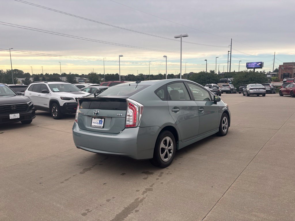 Used 2014 Toyota Prius Three FWD image 5