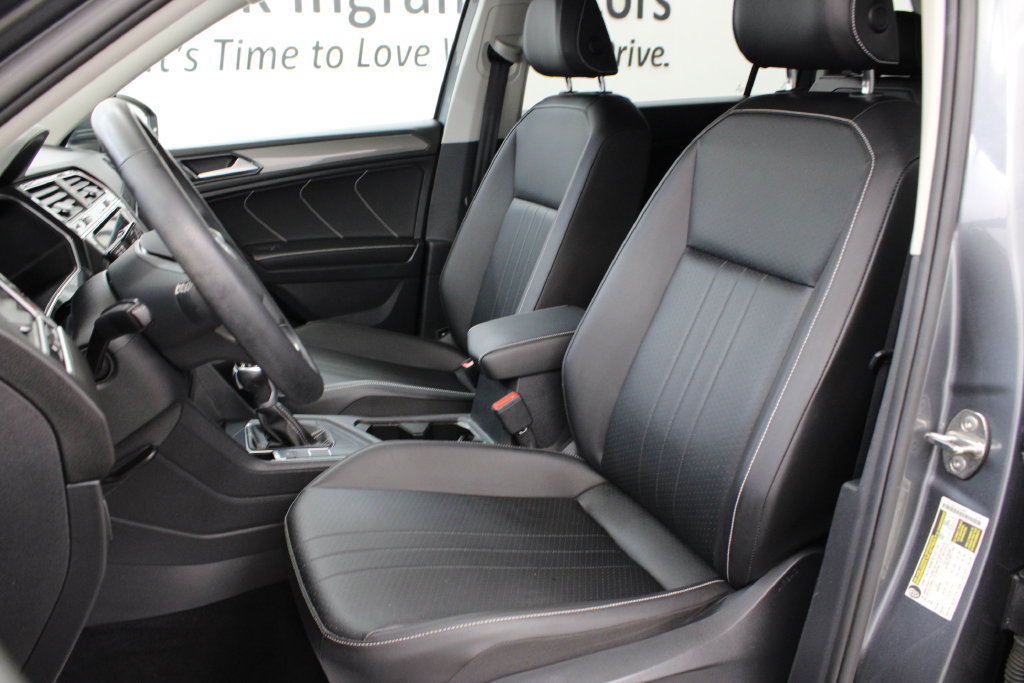 Certified 2022 Volkswagen Tiguan SE FWD image 13
