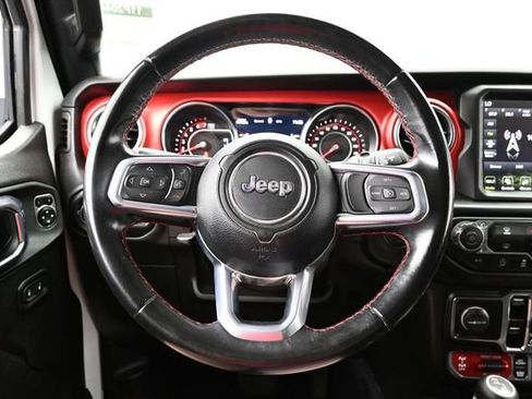 Used 2022 Jeep Wrangler Unlimited Rubicon AWD/4WD image 27
