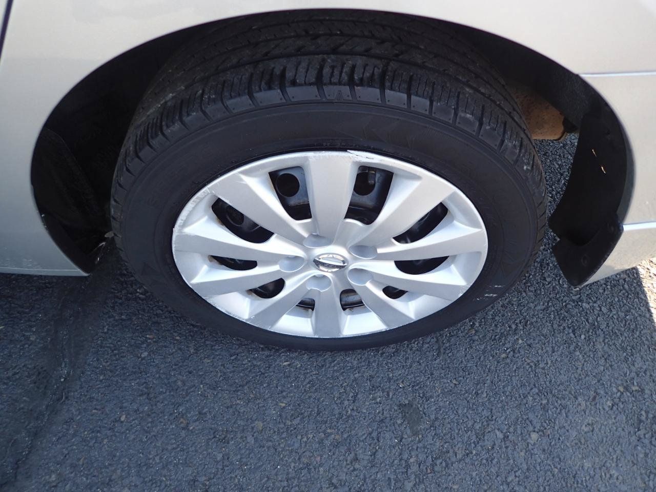 Used 2017 Nissan Sentra S FWD image 24