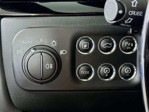 Used 2013 Maserati GranTurismo Sport image 10