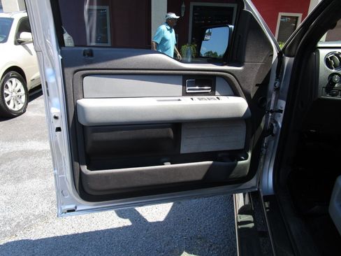 Used 2014 Ford F150 XLT RWD image 15