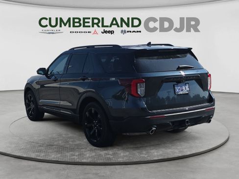 Used 2023 Ford Explorer ST-Line w/ Class IV Trailer Tow Package RWD image 4
