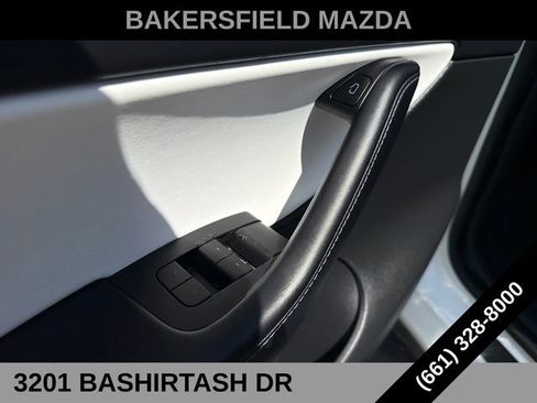 Used 2022 Tesla Model Y Long Range AWD/4WD image 13