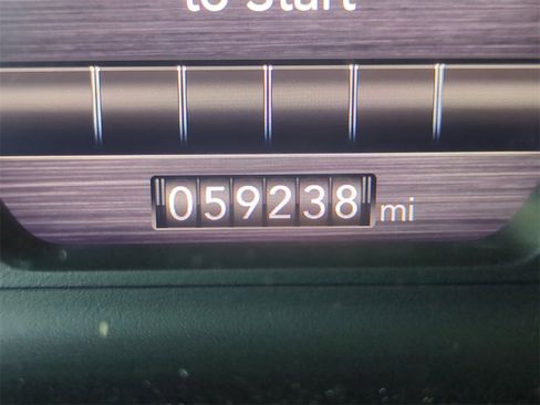 Used 2022 RAM 1500 Big Horn image 30