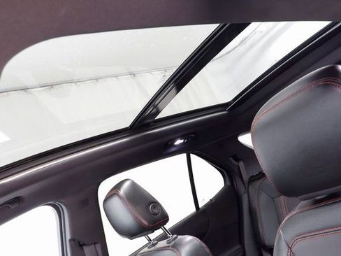 Used 2023 Chevrolet Equinox RS image 14